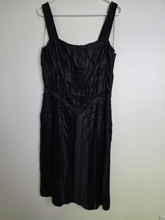 Archival Calvin Klein Collection | 100% Silk Raw-Edge Panel Midi Dress | Size 6 - Picture 7 of 11